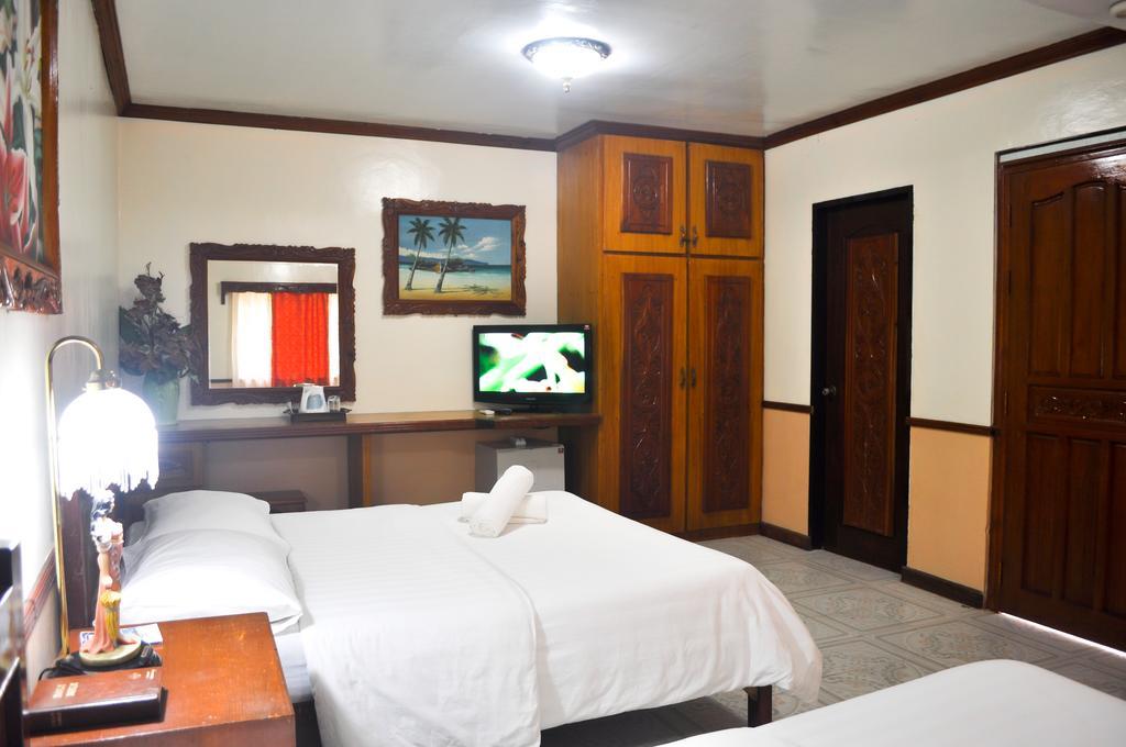 Tonglen Beach Resort Balabag  Exterior foto
